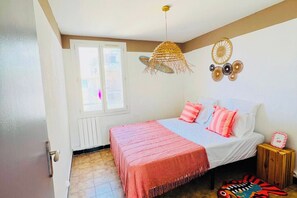 2 chambres, Wi-Fi gratuit, draps fournis