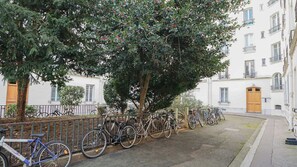 Apartment | Property grounds