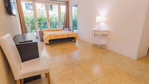3 habitaciones, wifi gratis y ropa de cama