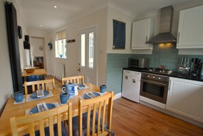 Fridge, microwave, toaster