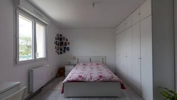 House | 3 bedrooms, iron/ironing board