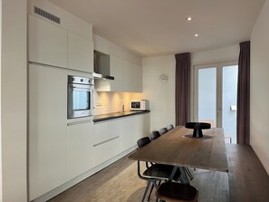 Apartment | Eigene Küche | Hochstuhl