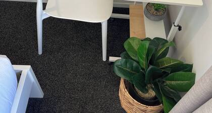 Room-your Cosy Sunny Cove Near Travis We