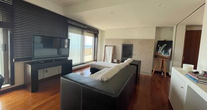 Holidays all year round, house on the beach with 220º sea and sunset views