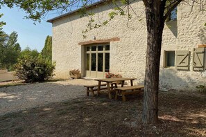 House | Exterior - Villa With Pool in Dordogne Countryside (Chalais)