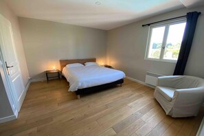 Huis | 5 slaapkamers, individueel gemeubileerd, beddengoed