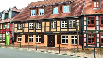 Apartment | Exterior