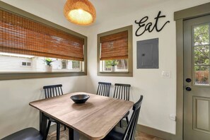 Dining - Walkable Downtown Retreat w/Loft (McCall)