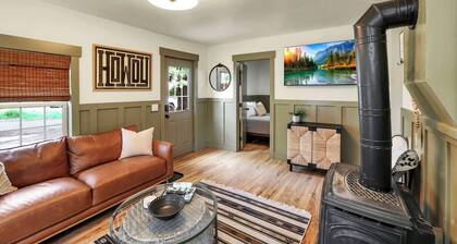 Walkable Downtown Retreat w/Loft