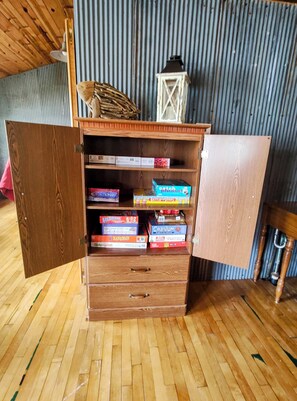 Spielezimmer