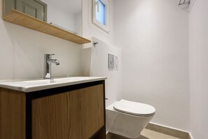 Luksusstudio, sjøutsikt | Bad