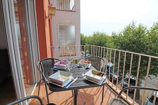 Leilighet | Utendørsservering