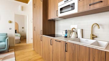 Appartement | Cuisine privée | Réfrigérateur, micro-ondes, plaque de cuisson, lave-vaisselle
