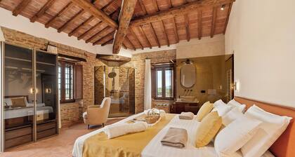 Luxury Umbrian Villa with Vineyard - Authentic Italian Country Estate Experience
