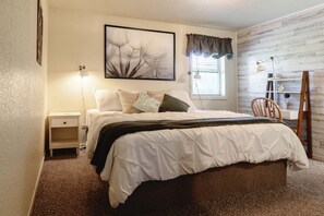 5 habitaciones, escritorio, tabla de planchar con plancha y wifi gratis 