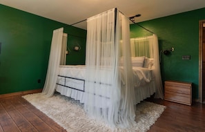 5 chambres, bureau, fer et planche à repasser, Wi-Fi gratuit