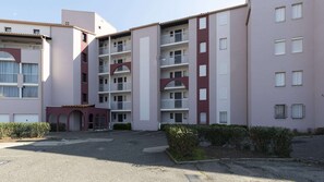 Apartment | Exterior