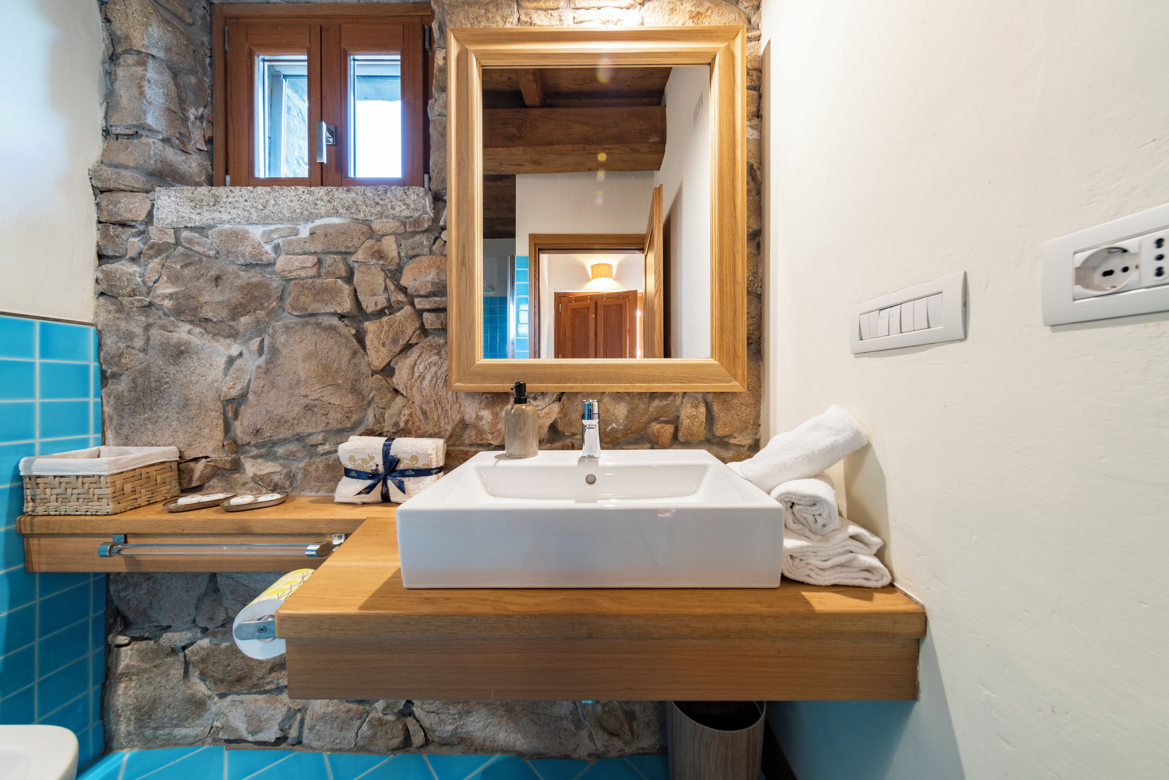 Photo - L'isola che non c'è NG Collection