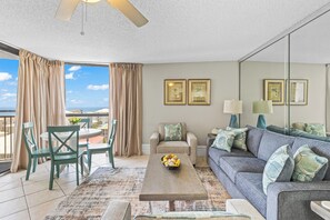 Smart TV, books, offices - Gulf Views! Pickleball, On the Beach, Remodeled! (Miramar Beach)