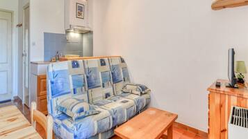 Apartment | Living room