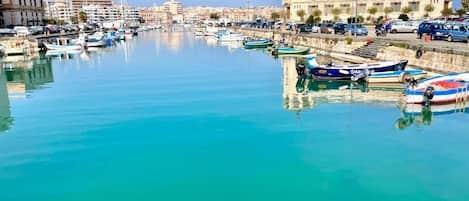 Marina