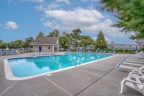 Utomhuspool