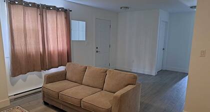 A Gorgeous 1bedroom Walkout Basement in a Serene Environment