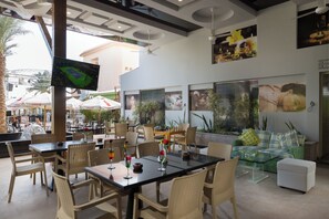 Exterior - Elysees Dream Beach Hotel-By AMARINA Hotels & Resorts (Hurghada)