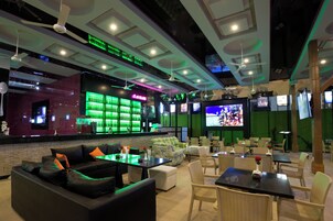Beach bar