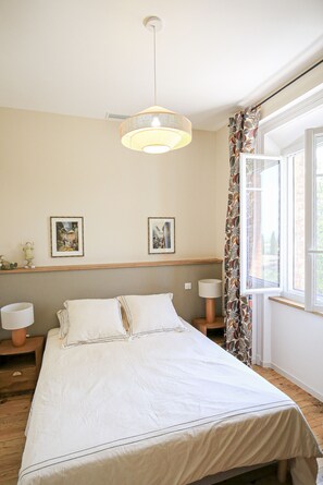 3 chambres, Wi-Fi gratuit, draps fournis