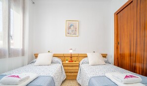 Appartement | 3 chambres, fer et planche à repasser