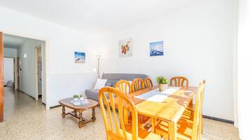 Apartment | Dining