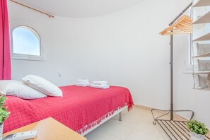 Villa | 3 bedrooms - Villa in Empuriabrava With Private Pool (Castello d'Empuries)