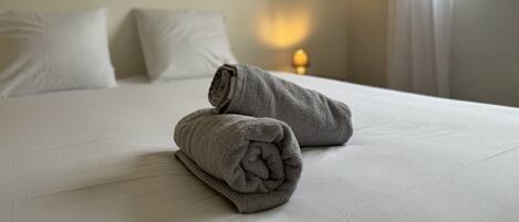 Apartment | 2 bedrooms, iron/ironing board