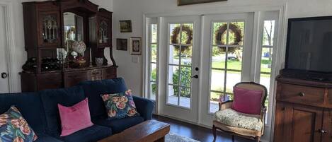 تلفزيون ذكي