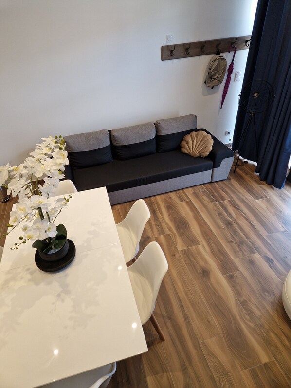 Apartment | Living room