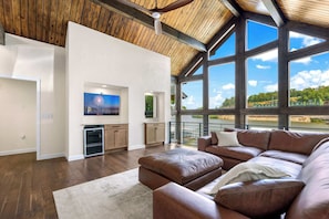 House, Multiple Beds, Patio (Cozy in a Cove) | Living area | 42-inch flat-screen TV with digital channels