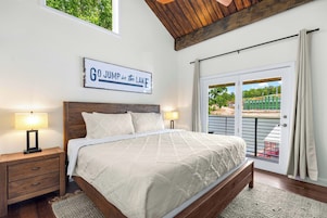 4 habitaciones, decoración personalizada y muebles diferentes 