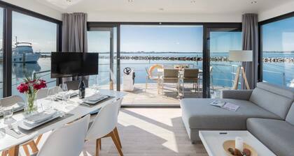 Hausboot in Barth am Barther Bodden