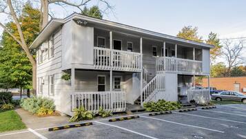 Apartment (1 Bedroom) | Exterior