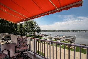 Exterior - Lay By The Bay (Saugatuck)