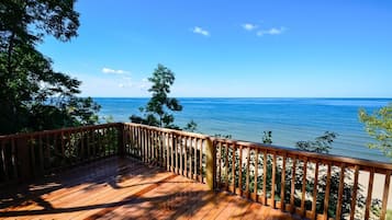 Mặt tiền nơi lưu trú