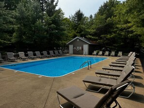 Exterior - Lilypad "dock on Goshorn Lake, Pool,town!" (Saugatuck)