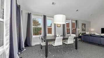 Apartment (2 Bedrooms) | Exterior