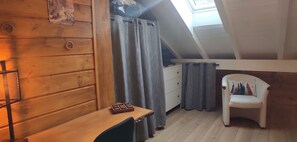 2 bedrooms, iron/ironing board, travel crib, free WiFi