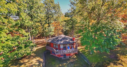 Eagle’s Landing Cabin - Eagle River, WI - 3 Bedrooms - 2 Bathrooms