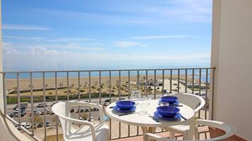 Căn hộ | Khu ẩm thực ngoài trời