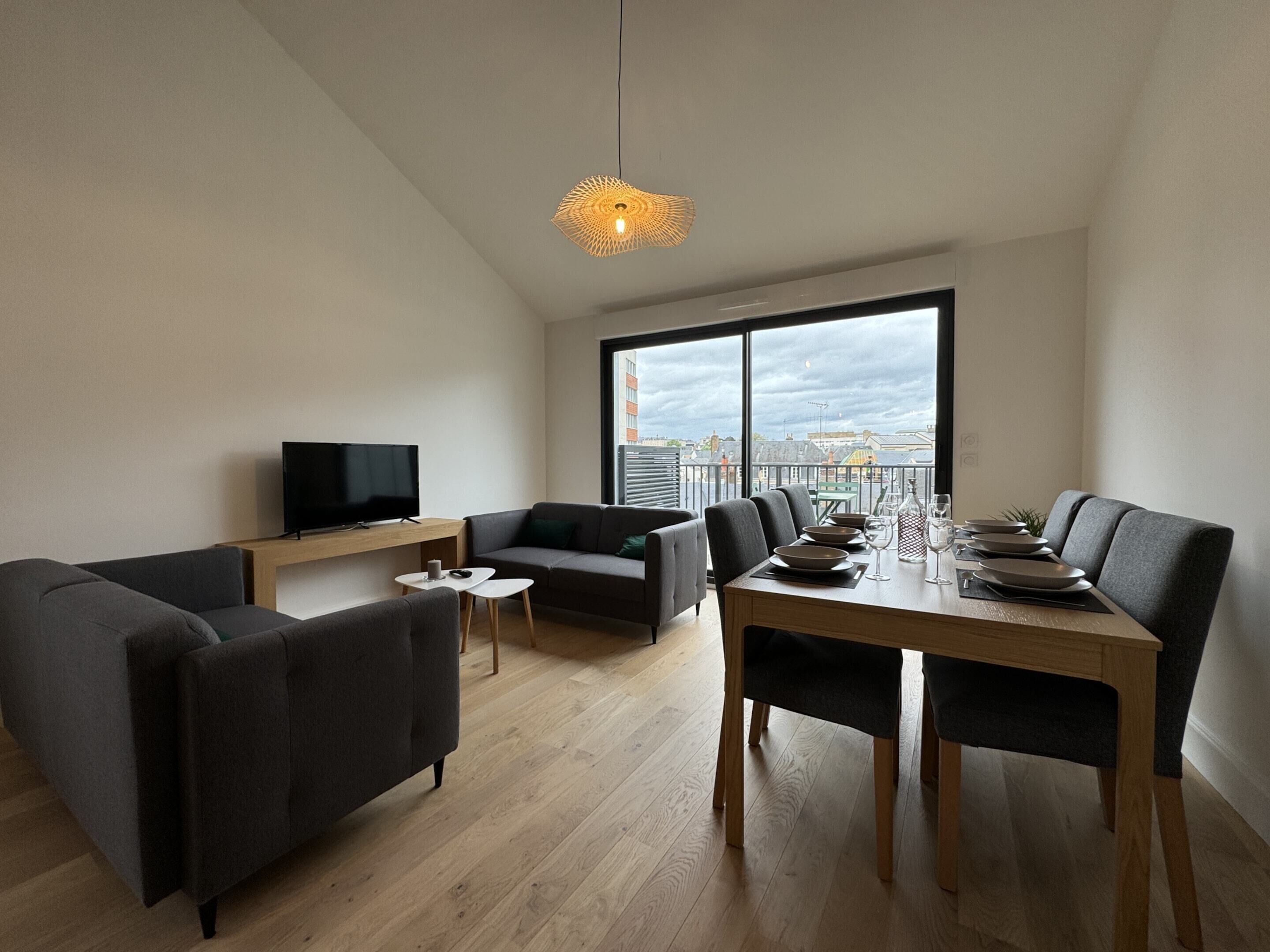 Apartment | Living room
