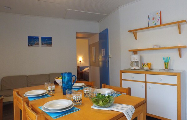 House | Dining