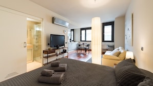 Unclassified image, 3 of 32, button - Apartment Las Palmas Near Las Canteras Beach (Las Palmas de Gran Canaria)